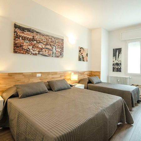 Residenza Flamingo Bolonia Exterior foto