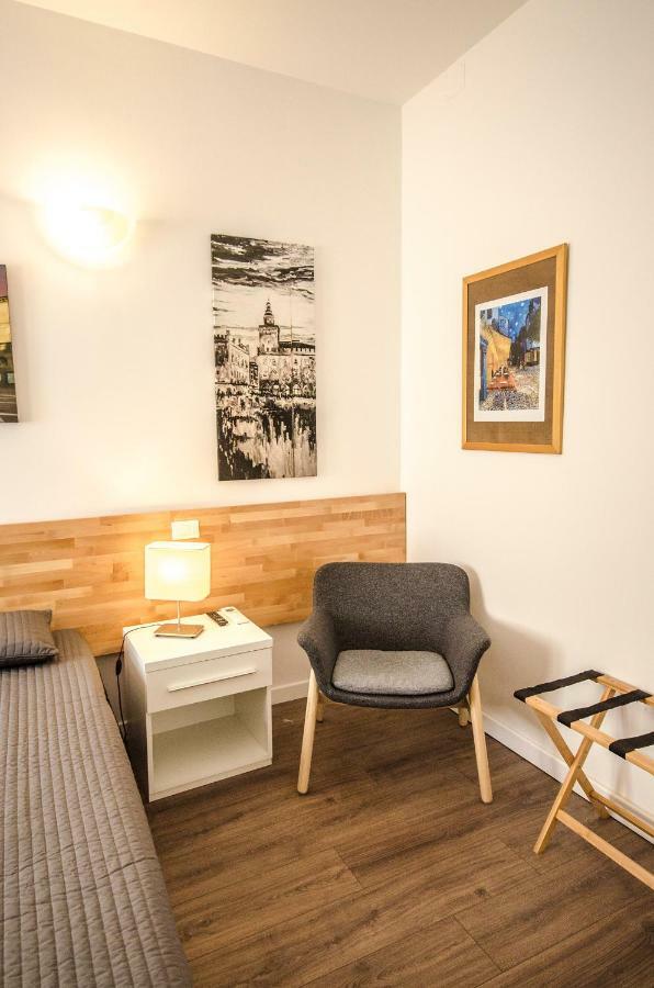 Residenza Flamingo Bolonia Exterior foto